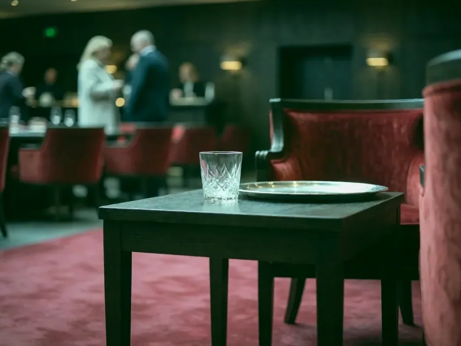 Le comptoir en fin de soirée